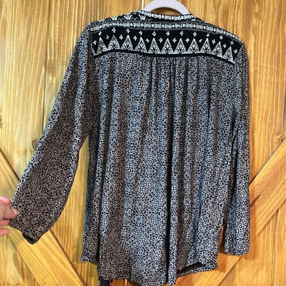 Blouse - Picture 6 of 6